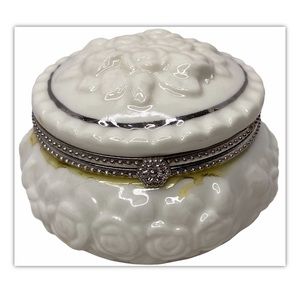 Vintage Diamonique Porcelain Ivory Silver Trim Jewelry Trinket Box Rose 1.75”